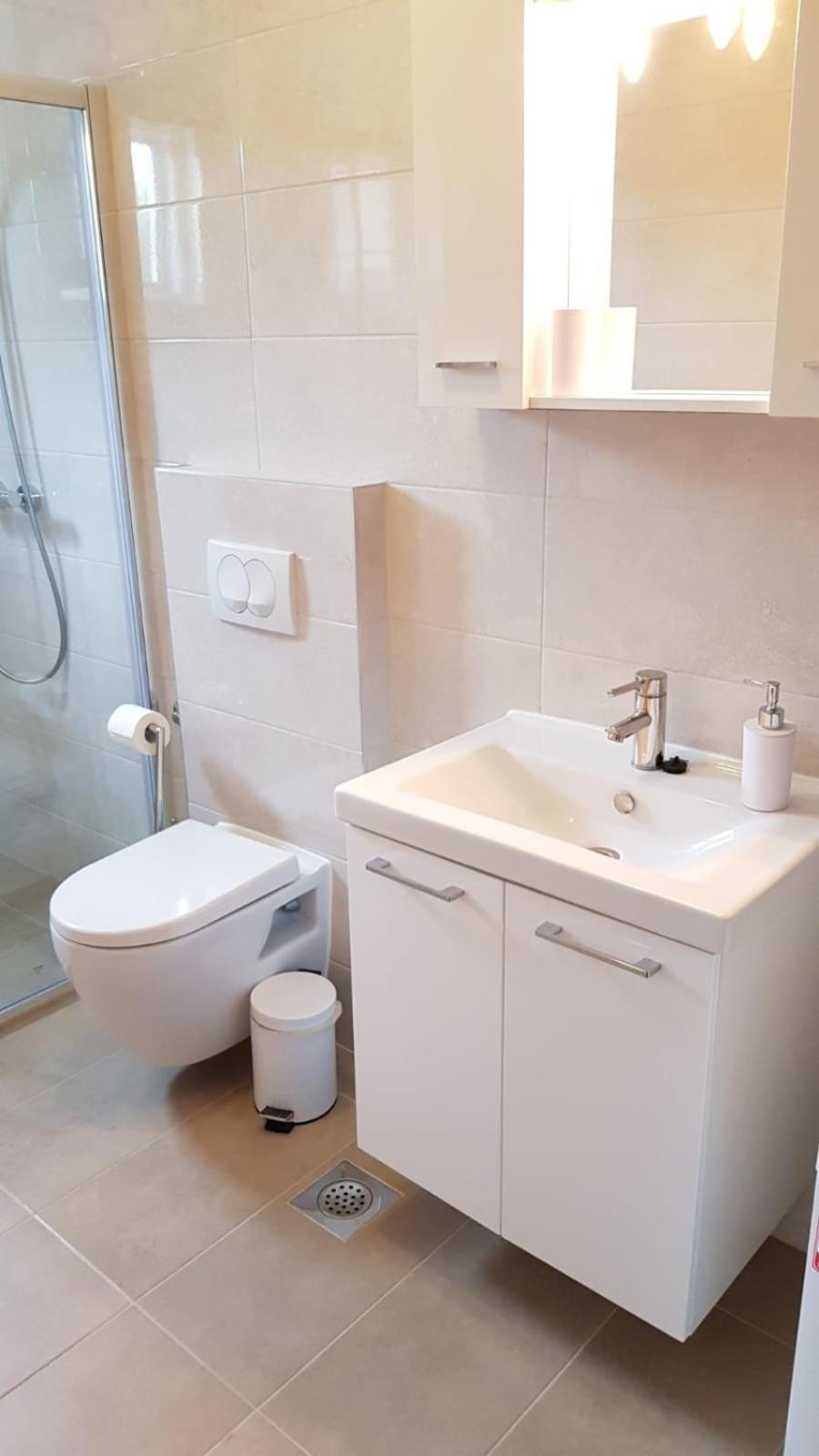 Apartments With A Parking Space Kastel Stafilic, Kastela - 16086 Room photo